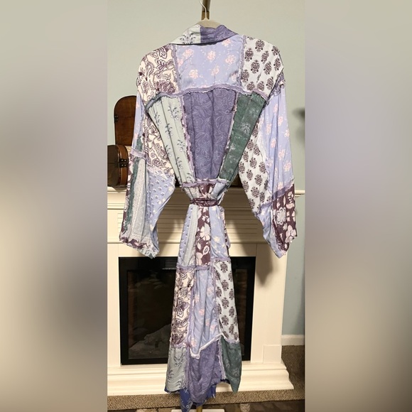 Free People Fun and Games Robe - Picture 6 of 9